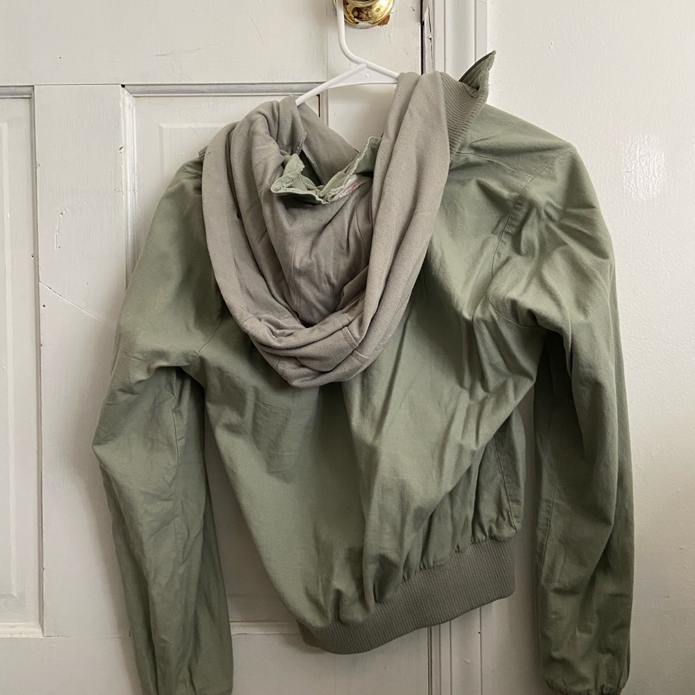 Jacket - Picture 2 of 2